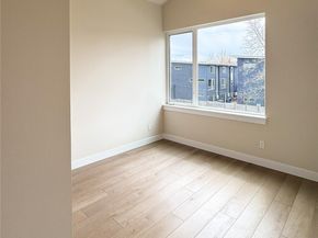 6949 42nd Avenue S, Seattle WA 98118
