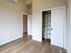6949 42nd Avenue S, Seattle WA 98118