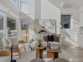 6320 41st Avenue SW A, Seattle WA 98136