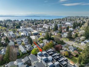 6320 41st Avenue SW A, Seattle WA 98136