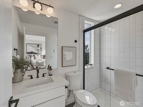 6320 41st Avenue SW A, Seattle WA 98136