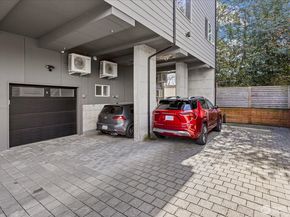 6249 8th Avenue NW, Seattle WA 98107