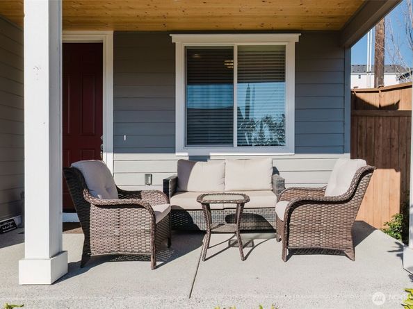 10377 Chimes Place NW, Bremerton WA 98311
