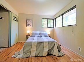 22905 106th Place SE, Kent WA 98031