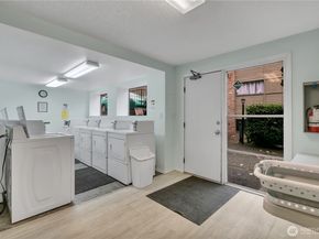 13564 37th Avenue S 37, Tukwila WA 98168
