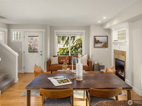 739 N 94th Street B, Seattle WA 98103