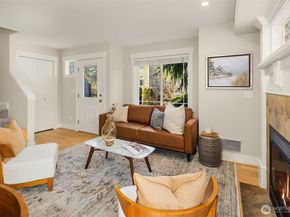 739 N 94th Street B, Seattle WA 98103