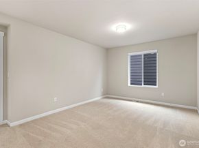 17913 38th Drive 20, Bothell WA 98012