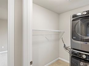 17913 38th Drive 20, Bothell WA 98012