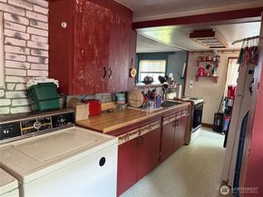 4143 W E Street, Bremerton WA 98312