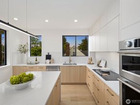9024 Corliss Avenue N, Seattle WA 98103