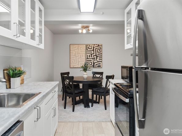 710 N 160th Street B307, Shoreline WA 98133