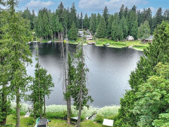 14422 200th Avenue SE, Renton WA 98059