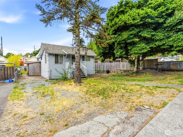 5307 16th Avenue S, Seattle WA 98108