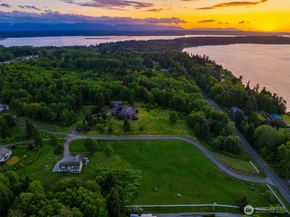 39170 NE No Name Place, Hansville WA 98340
