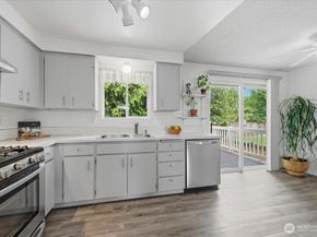 11314 E Ibberson Drive, Everett WA 98208