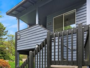 170 Newport Way NW D31, Issaquah WA 98027
