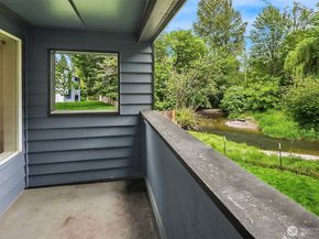 170 Newport Way NW D31, Issaquah WA 98027