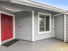 3915 SE 243rd Place SE K301, Bothell WA 98021