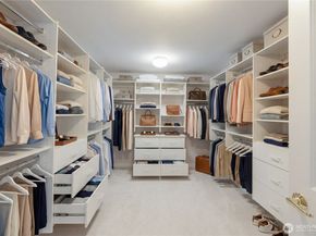 17288 SE 57th Place, Bellevue WA 98006