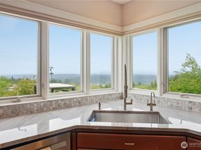 17288 SE 57th Place, Bellevue WA 98006