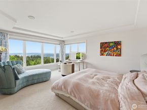 17288 SE 57th Place, Bellevue WA 98006