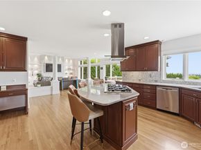 17288 SE 57th Place, Bellevue WA 98006