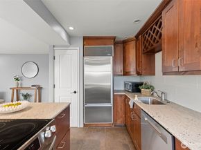 1800 Taylor Avenue N 210, Seattle WA 98109