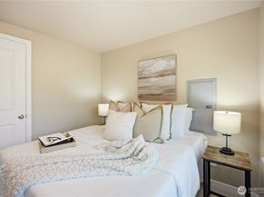 2327 NE 86TH Street, Seattle WA 98115