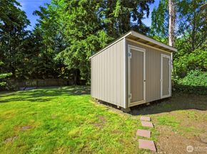 2327 NE 86TH Street, Seattle WA 98115