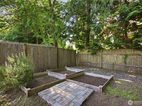 2327 NE 86TH Street, Seattle WA 98115