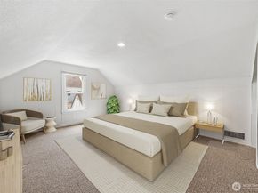 205 W Saar Street, Kent WA 98032