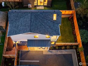 11418 NE 90th Street, Kirkland WA 98033