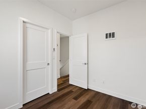 5257 Brooklyn Avenue NE, Seattle WA 98105