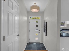 11633 18th Avenue SW, Burien WA 98146