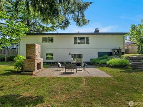 11633 18th Avenue SW, Burien WA 98146