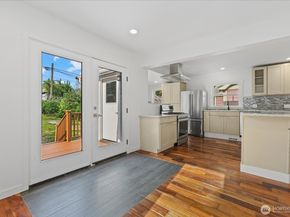 742 S Director Street, Seattle WA 98108