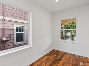 742 S Director Street, Seattle WA 98108