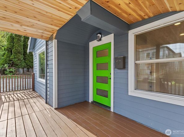 742 S Director Street, Seattle WA 98108