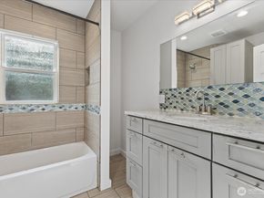 742 S Director Street, Seattle WA 98108