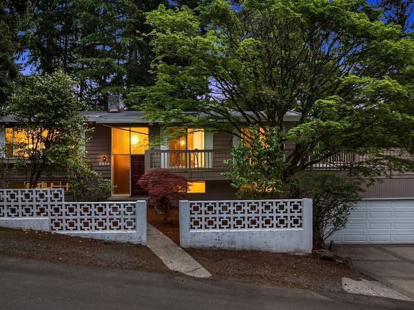 2814 129th Avenue SE, Bellevue WA 98005