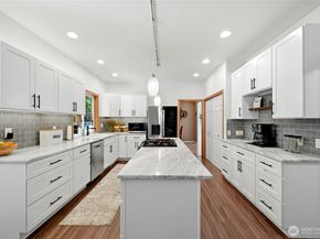 609 108th Place SE, Everett WA 98208