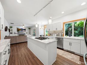 609 108th Place SE, Everett WA 98208