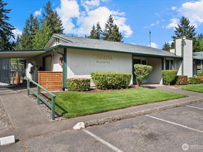 520 S 323rd Place 12E, Federal Way WA 98003