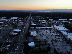 520 S 323rd Place 12E, Federal Way WA 98003