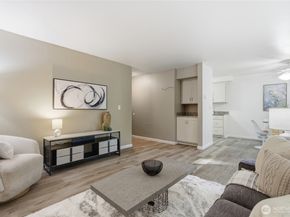 5620 200th Street SW A104, Lynnwood WA 98036