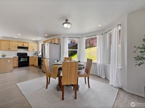 1641 Bayview Drive W, Bremerton WA 98312