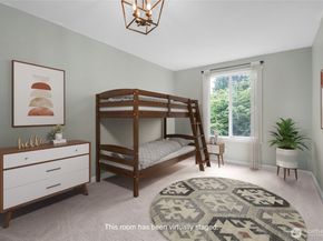 760 W Sunset Way, Issaquah WA 98027