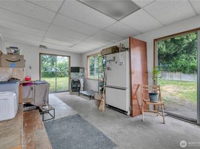 22616 24th Avenue S, Des Moines WA 98198