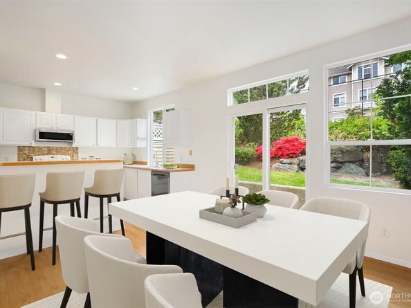 5301 164th Avenue SE, Bellevue WA 98006